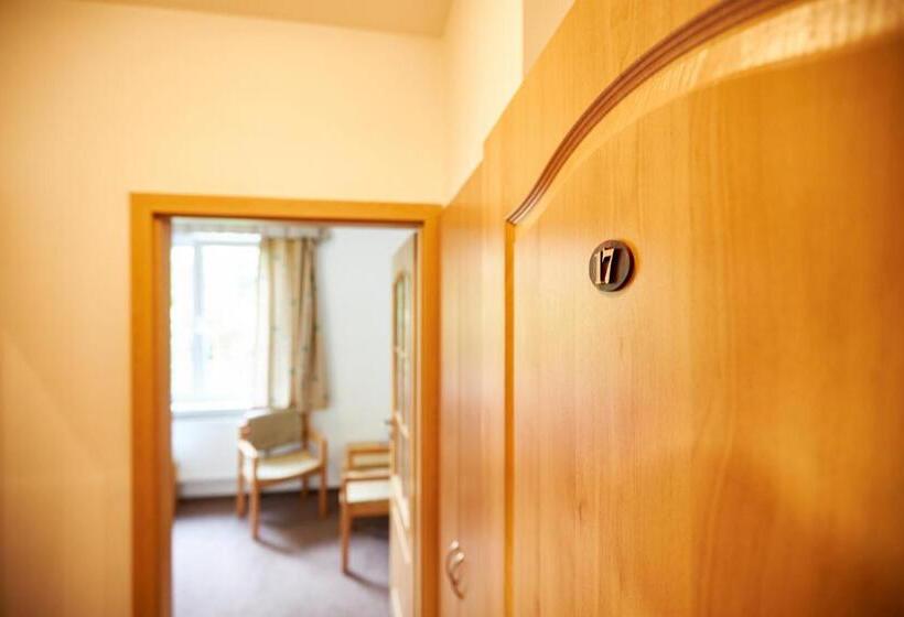 标准房带园景, Penzion Kozí Horka U Brněnské Přehrady