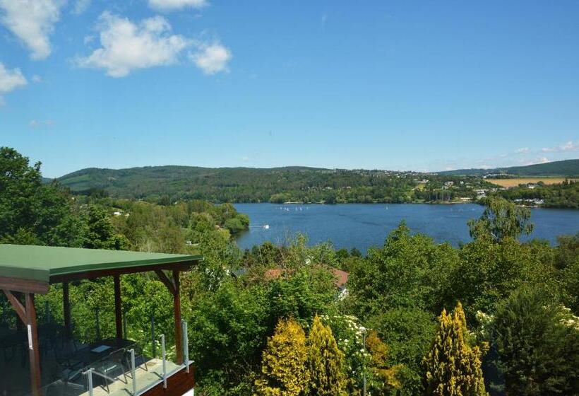 标准间带湖景, Penzion Kozí Horka U Brněnské Přehrady