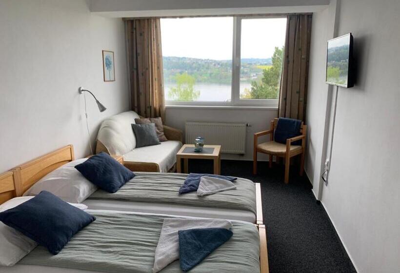 标准间带湖景, Penzion Kozí Horka U Brněnské Přehrady