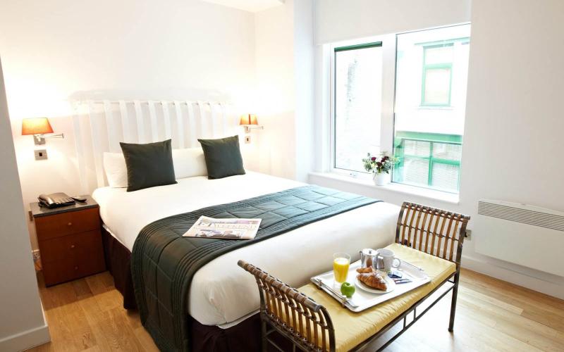 침실 2개 아파트, 196 Bishopsgate