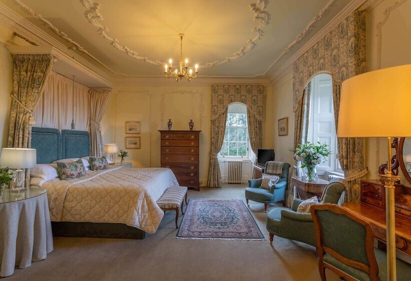 غرفة قياسية مطلّة علي البحر, Glenapp Castle