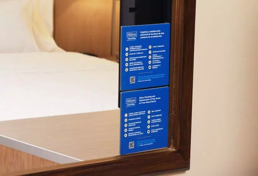 اتاق استاندارد با 2 تخت دوبل, Hampton Inn By Hilton Monterrey Airport