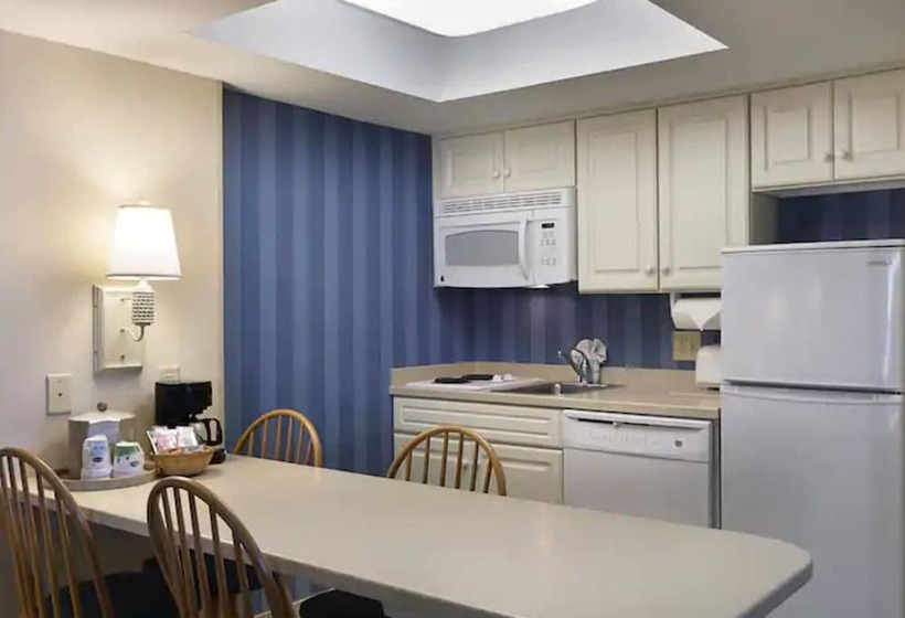 Люкс 2 Спальни, Hampton Inn & Suites Myrtle Beach/oceanfront