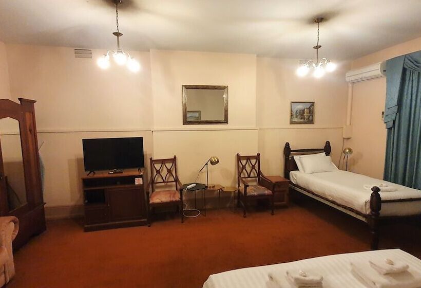 スイート（家族用）, The Macquarie Hobart