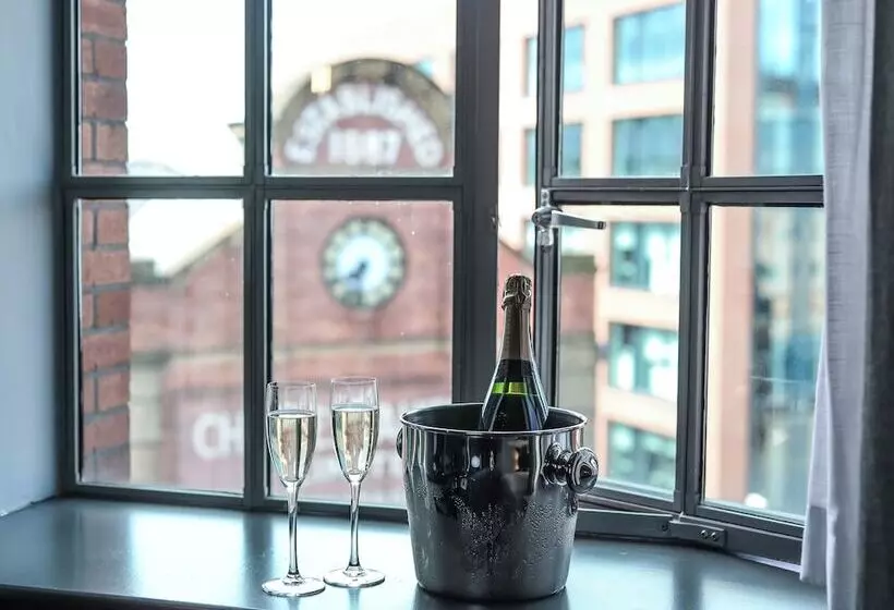 اتاق کلاب, Malmaison Hotel Leeds