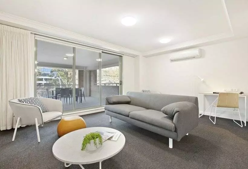 آپارتمان 1 خوابه, Quest Newcastle