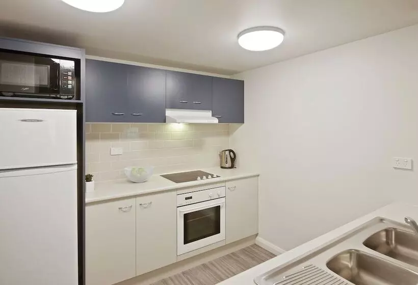 آپارتمان 1 خوابه, Quest Newcastle