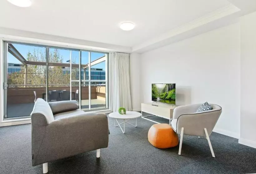 آپارتمان 1 خوابه, Quest Newcastle