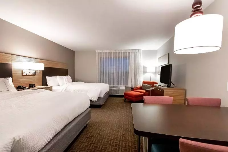 キングサイズベッドのデラックスルーム, Super 8 By Wyndham Caraquet