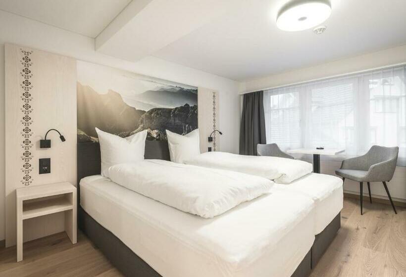 חדר סטנדרט, Traube Restaurant &