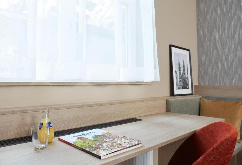 标准工作室, Living Hotel Nürnberg