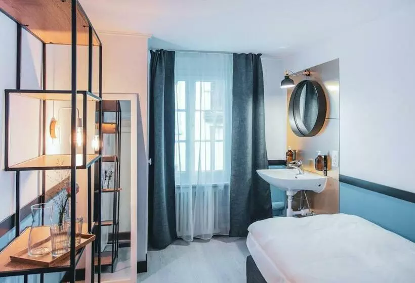 اتاق استاندارد یک تخته با سرویس بهداشتی مشترک, Pop Up Hotel Krone Zürich