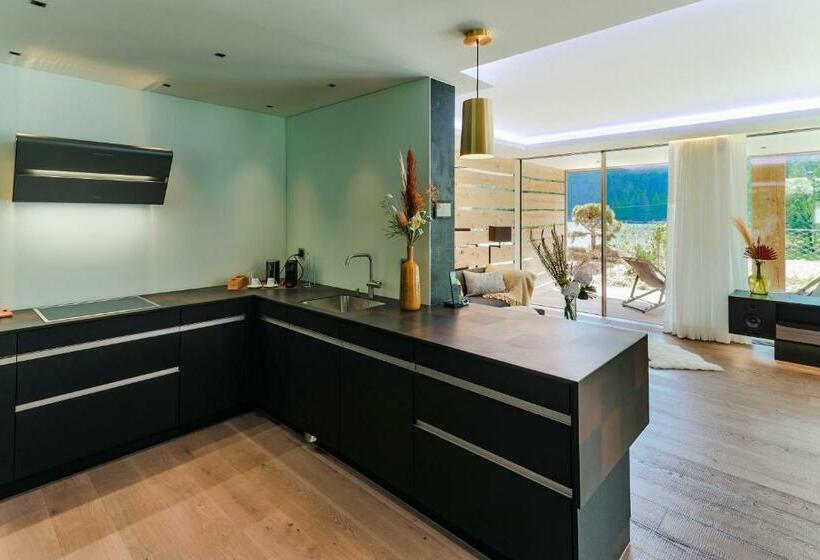 套房, Au Club Alpin