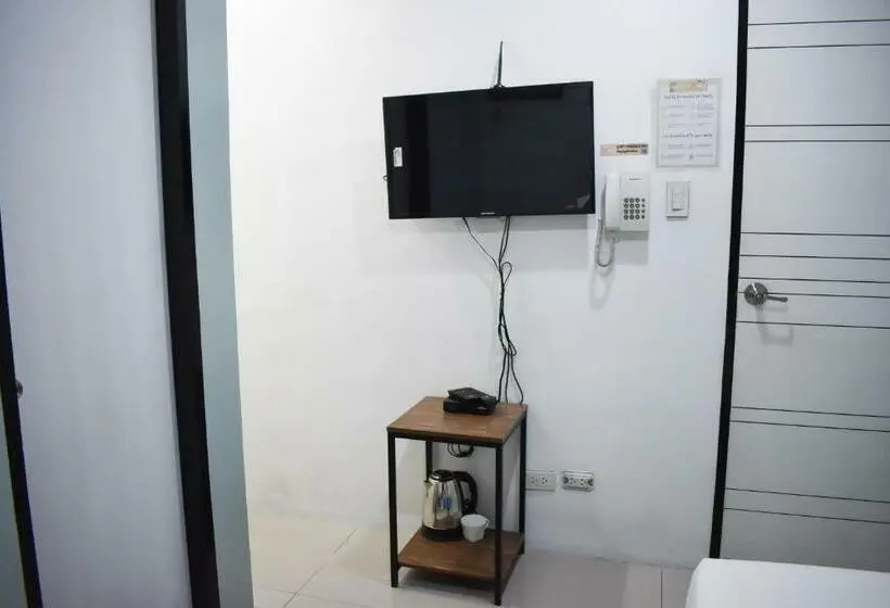 اتاق لوکس یک تخته, Happy Homes Manila