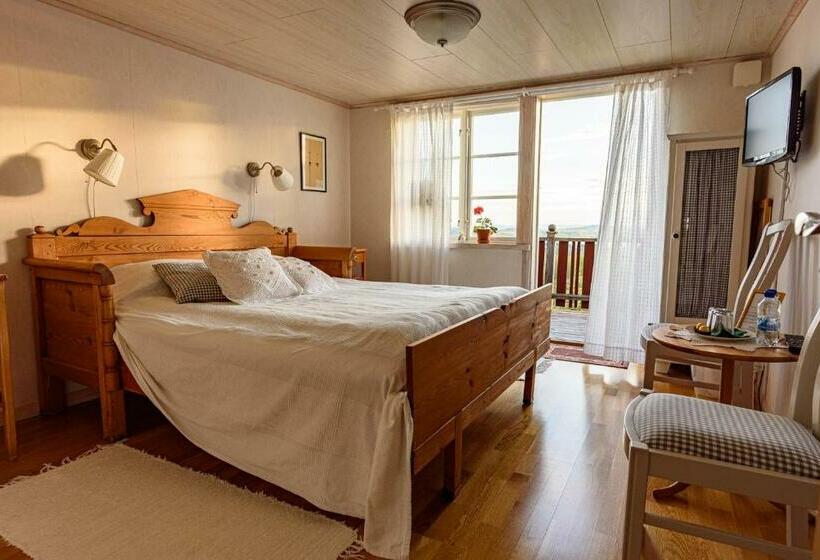 غرفة قياسية مزوَّدة بشُرفة, Soltägtgården