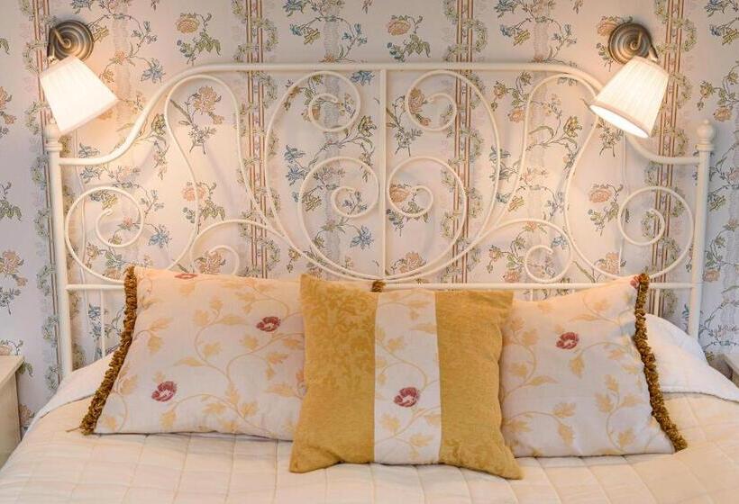 غرفة قياسية, Soltägtgården