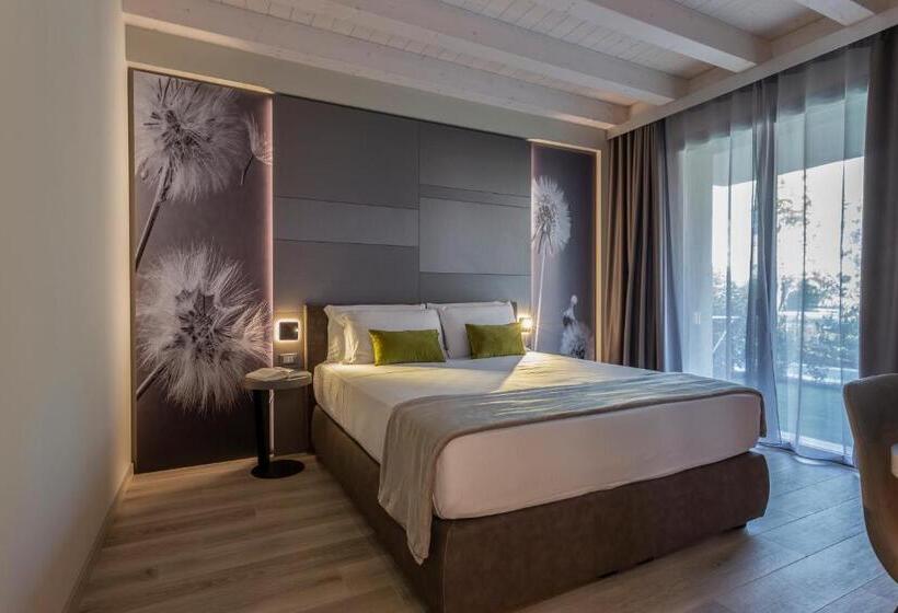 Люкс Deluxe 2 Спальни, Prada' Home Eco Suites