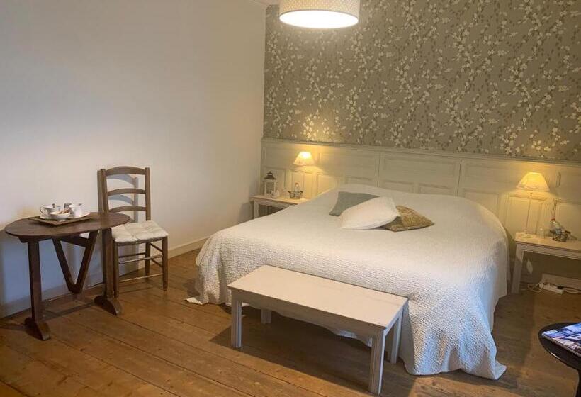 غرفة عائلية مطلّة علي الحديقة, Domaine Violot Guillemard