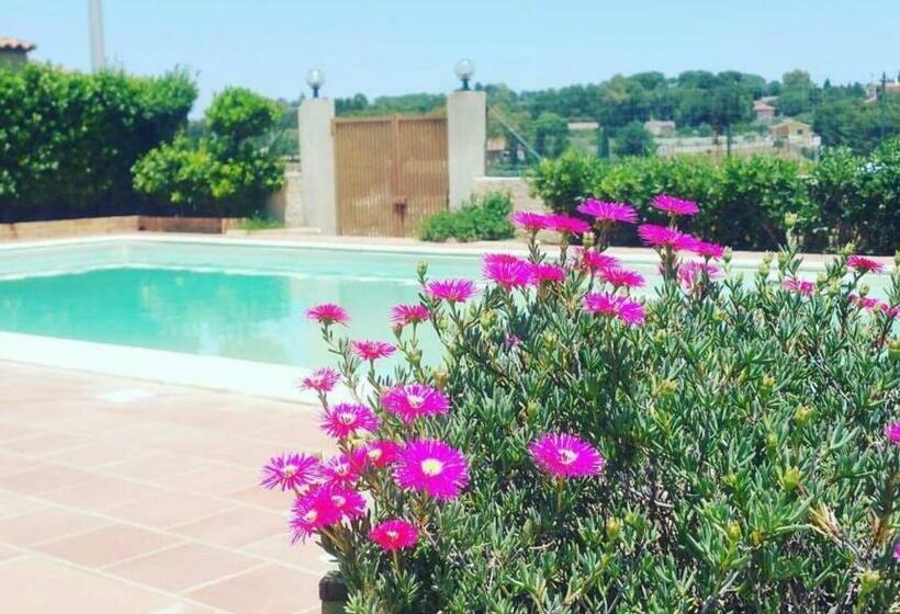 스탠다드 룸 풀장 전망, Locanda Rurale Santa Marta