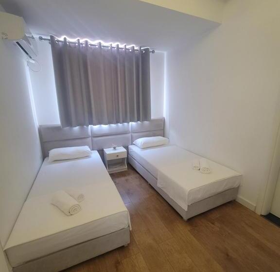 エコノミールーム, Myrtaj