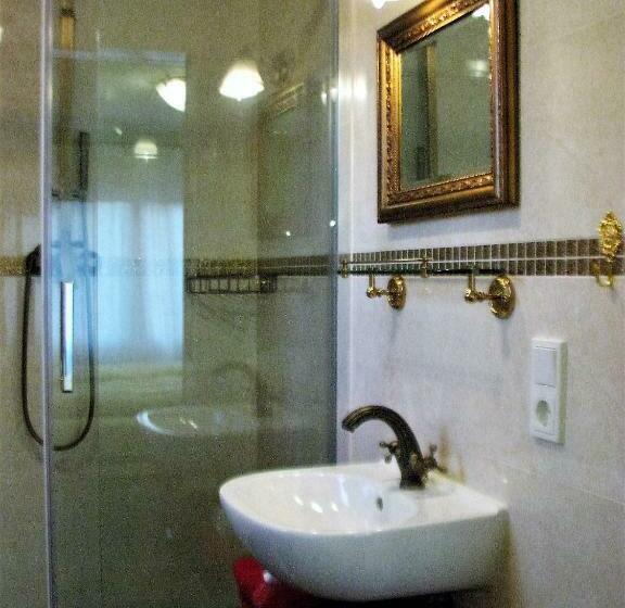 غرفة ديلوكس, Héritage B&b