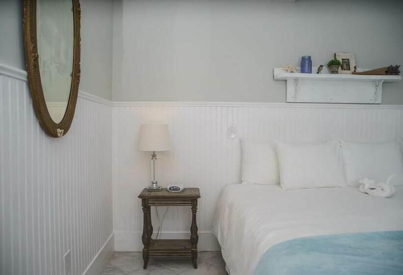 스탠다드 스튜디오, Marginal Way House