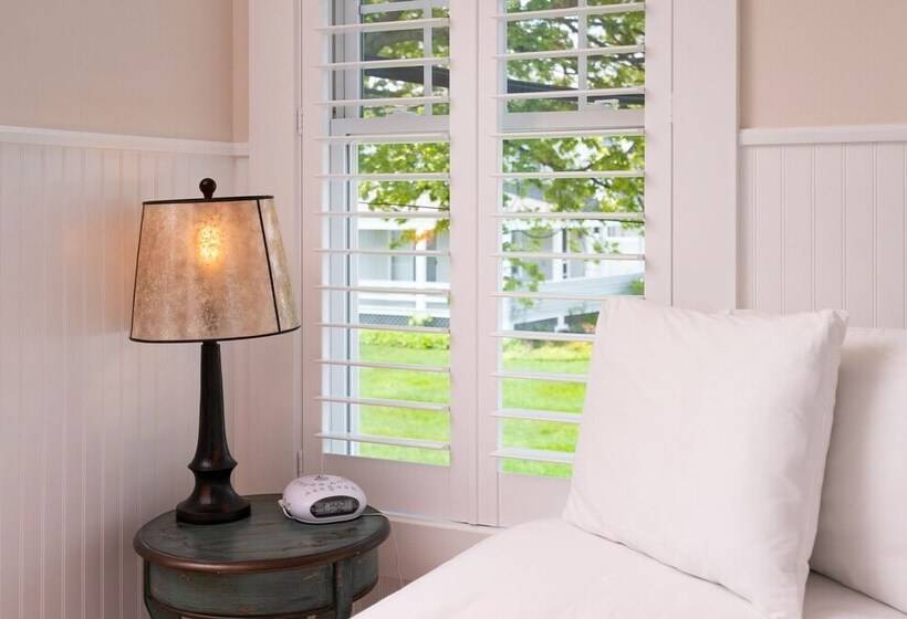 스탠다드 스튜디오, Marginal Way House