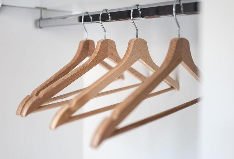 패밀리 룸, L étoile D Alice