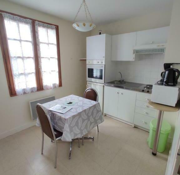 침실 1개 아파트, Quelques Fleurs