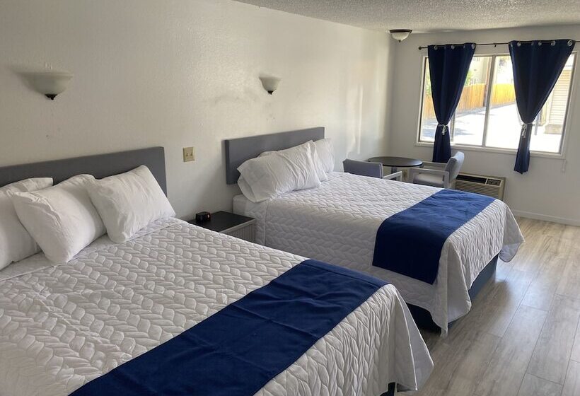 Номер Deluxe, Thunderbird Motel