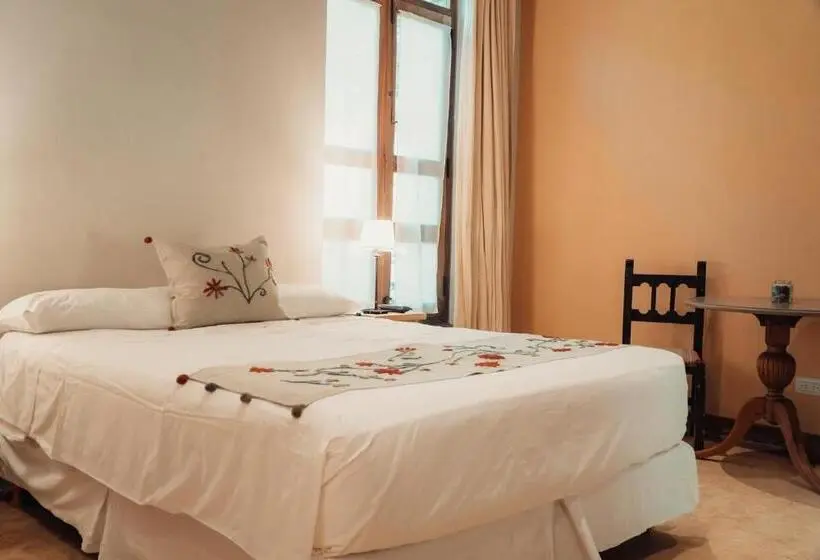 ガーデンビュースーペリアールーム, Vieja Posada Hotel Histórico