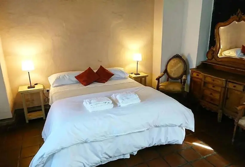 スーペリアトリプルルーム, Vieja Posada Hotel Histórico