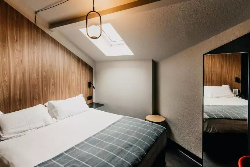 コンフォートルーム, Best Western Bridge Hotel Lyon East
