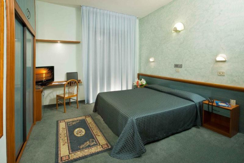 Трехместный Номер Классика, Due Mari & Spa