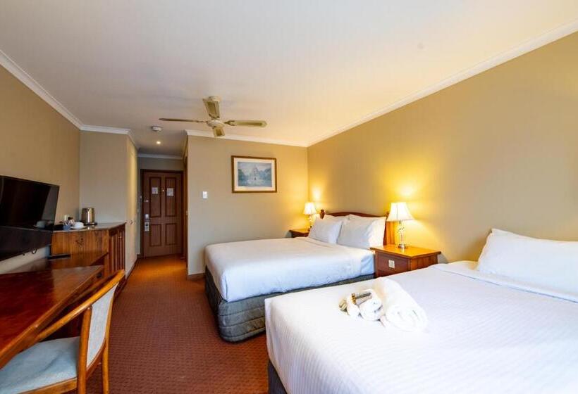 디럭스 룸, Gateway On Monash