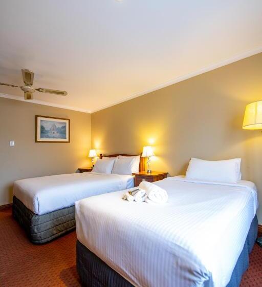 디럭스 룸, Gateway On Monash