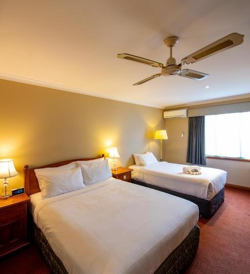 디럭스 룸, Gateway On Monash