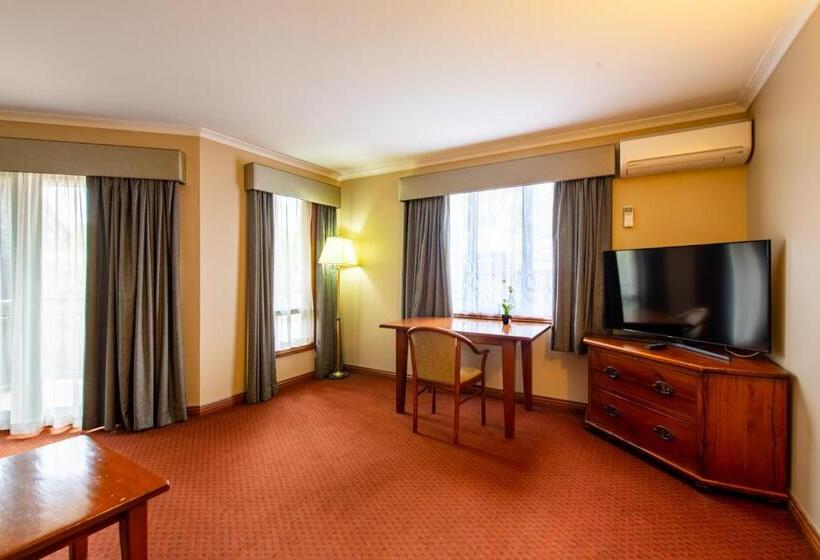 이그제큐티브 스위트 킹침대, Gateway On Monash