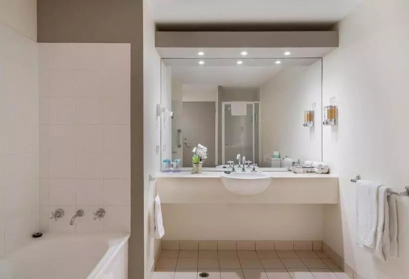 Huoneisto 2 Makuuhuonetta, Park Regis Griffin Suites