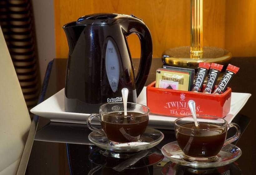 Habitación Estándar, Sonya