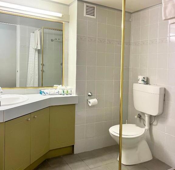 标准间, Stay At Alice Springs