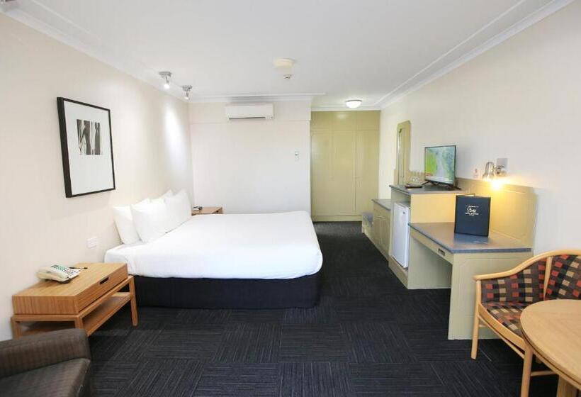 标准间, Stay At Alice Springs