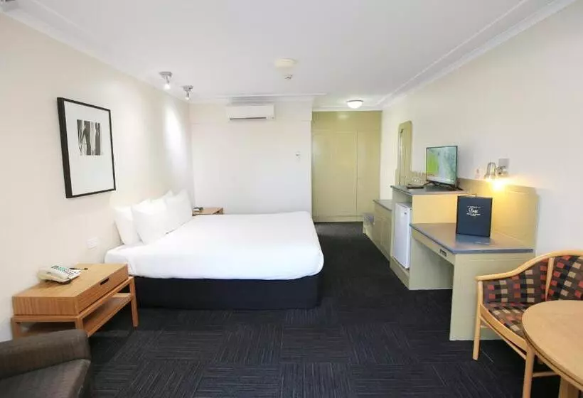 اتاق استاندارد, Stay At Alice Springs