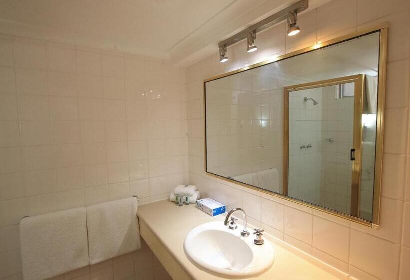 带大床的豪华间, Stay At Alice Springs