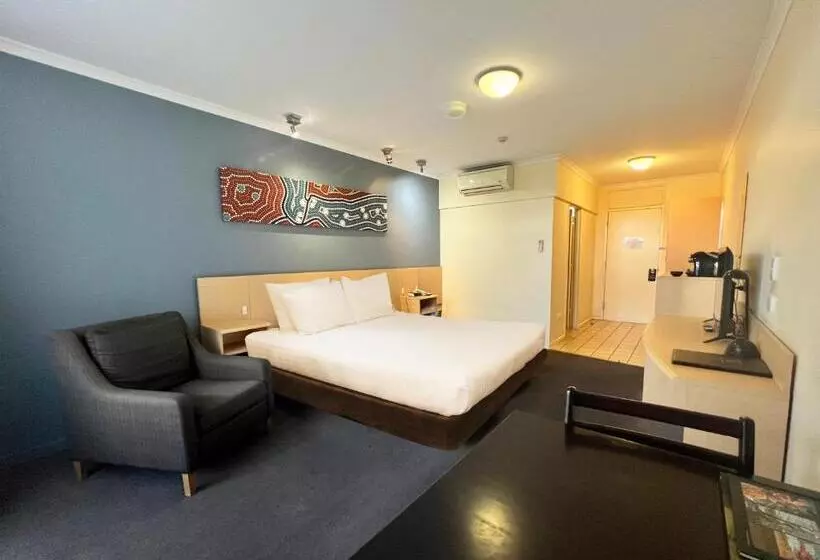 اتاق لوکس با تخت بزرگ, Stay At Alice Springs
