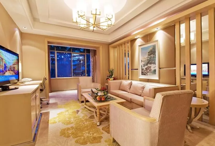 デラックススイート, Chengdu Wangjiang