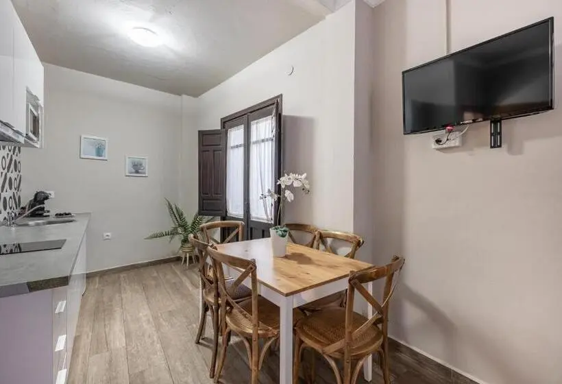 آپارتمان 2 خوابه, Apartamentos Alhambra Granada 3000