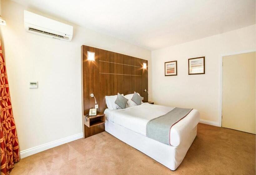 スタンダードルーム, The Bridge House