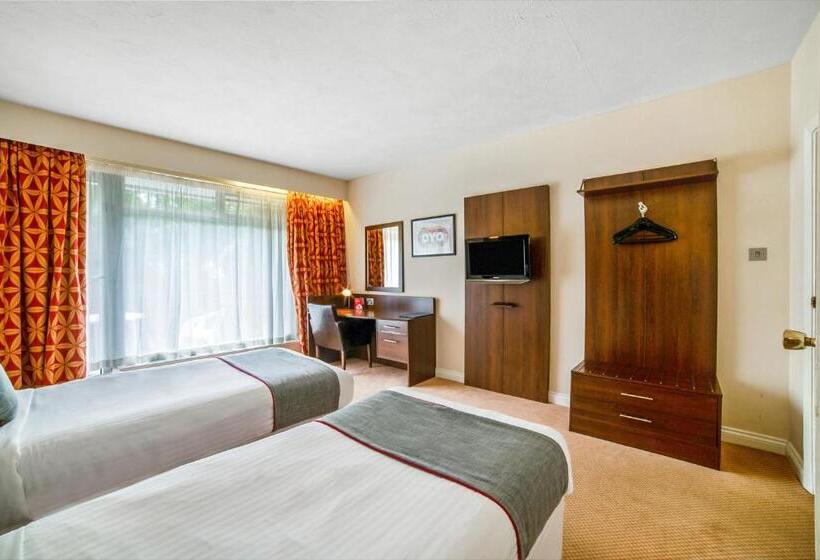 スタンダードルーム, The Bridge House