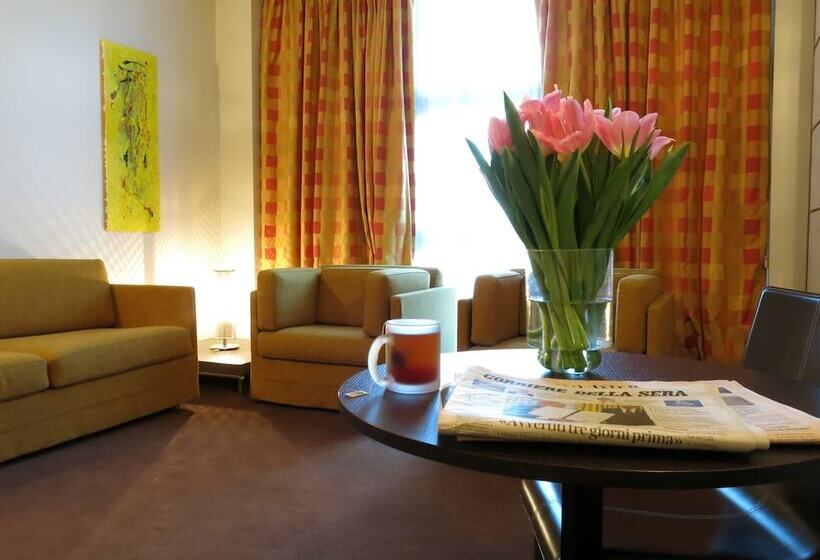 جناح عائلي, Best Western Plus Hotel Le Favaglie